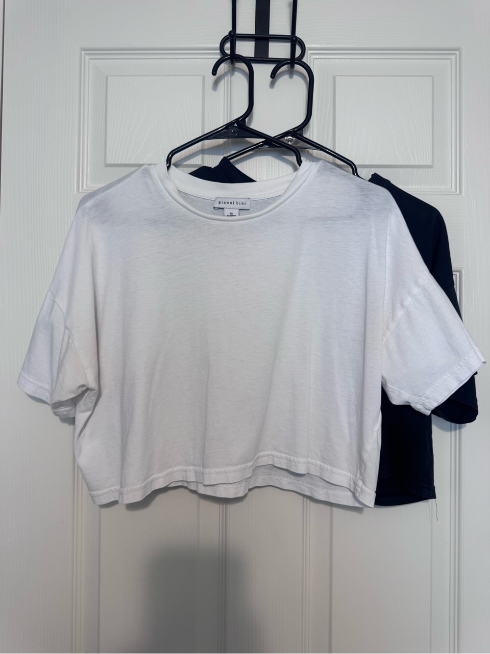 TWO Gianni Bini Cropped Tee- Classic Crew Neck- BLACK & WHITE